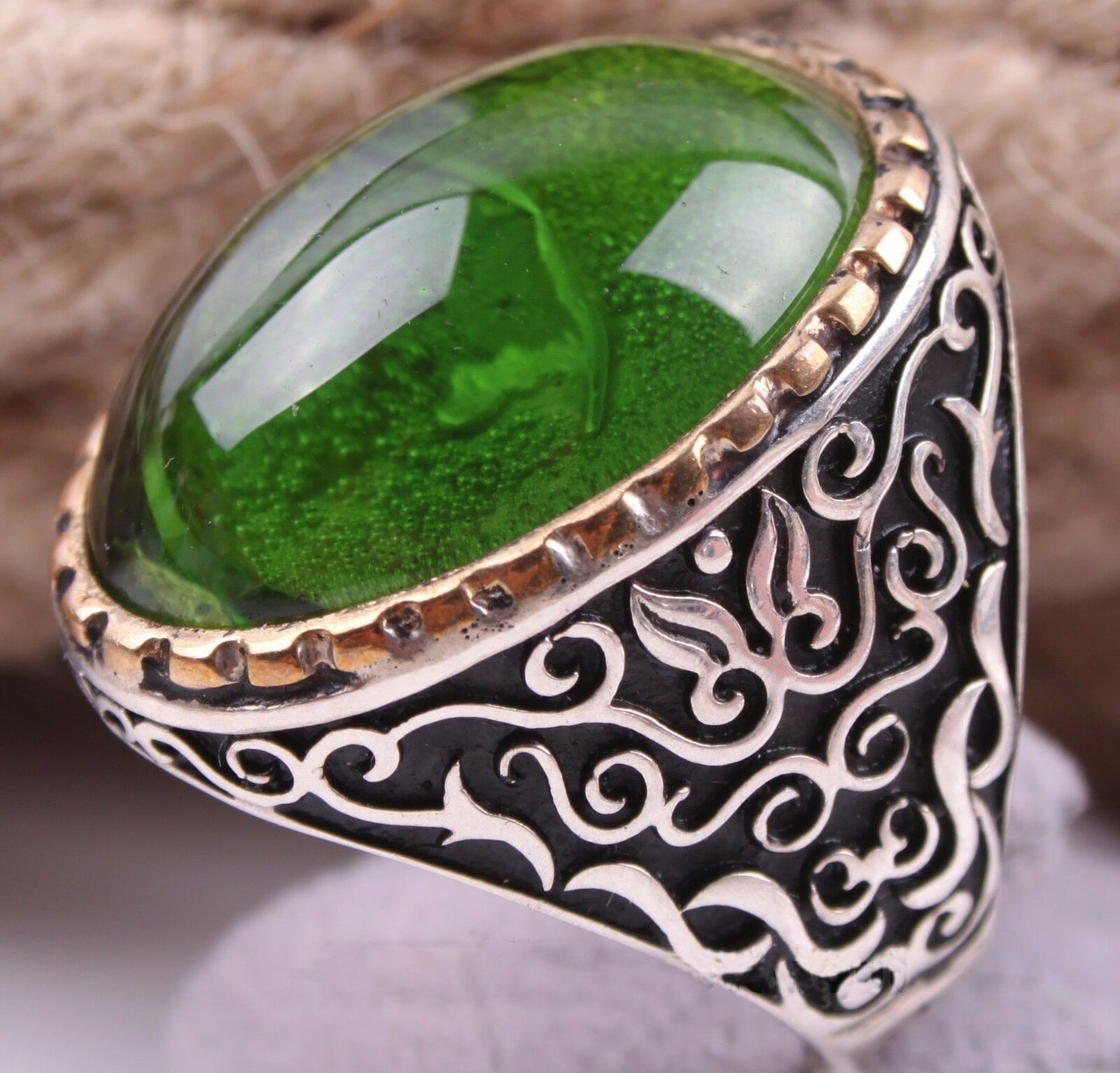 Men's Vintage Natural Emerald Distressed Sier Carved Rings