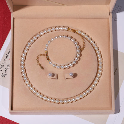 Women's Pearl Three-piece Set Ornament Mother's Day Necklaces