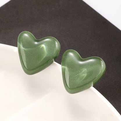 Women's Exquisite Love Heart Simple High-grade Ear Earrings