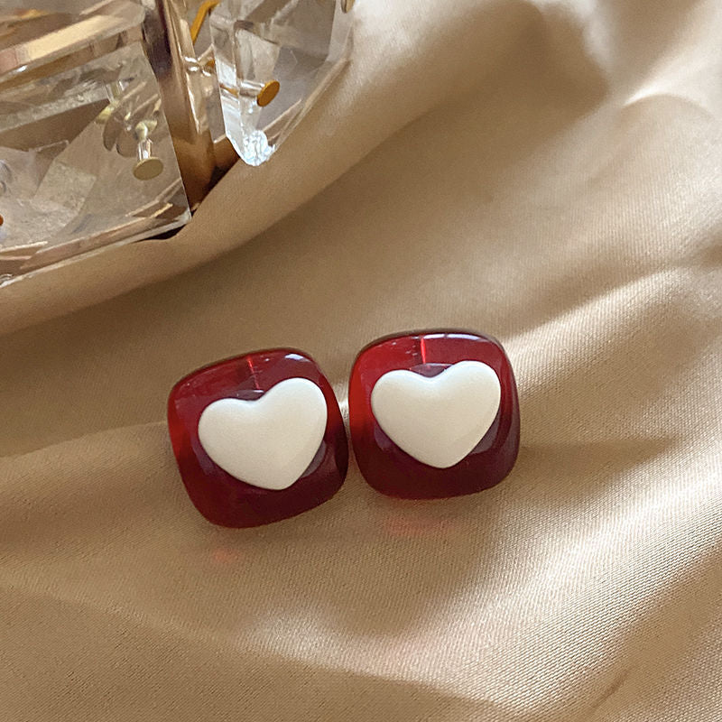 Women's Red Retro Style Light Luxury High-grade Earrings