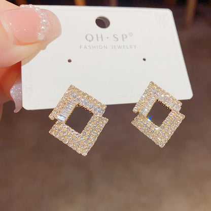 High-grade Light Luxury Graceful Fashionable Ear Rings