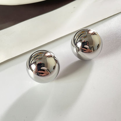 Scenery Surface Ball Ear Fashion Commuter Rings