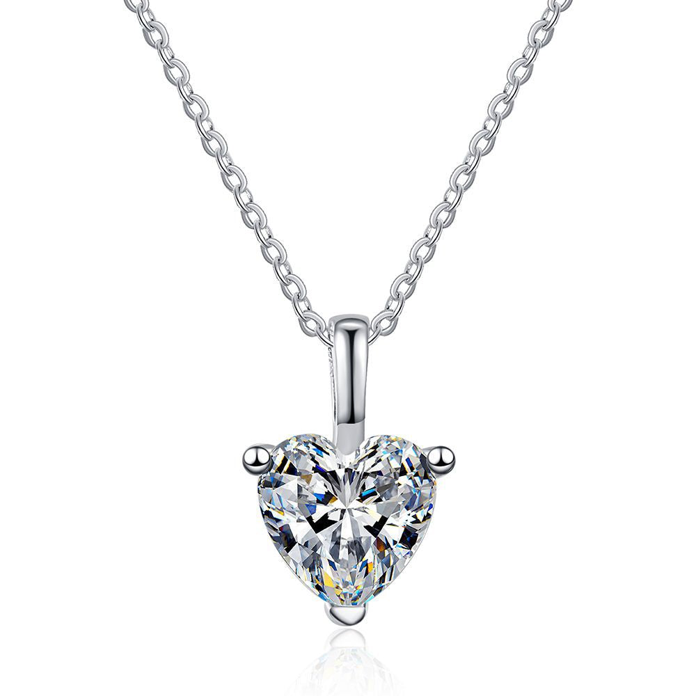 Women's Sier Simple Temperament Shaped Heart Moissanite Necklaces