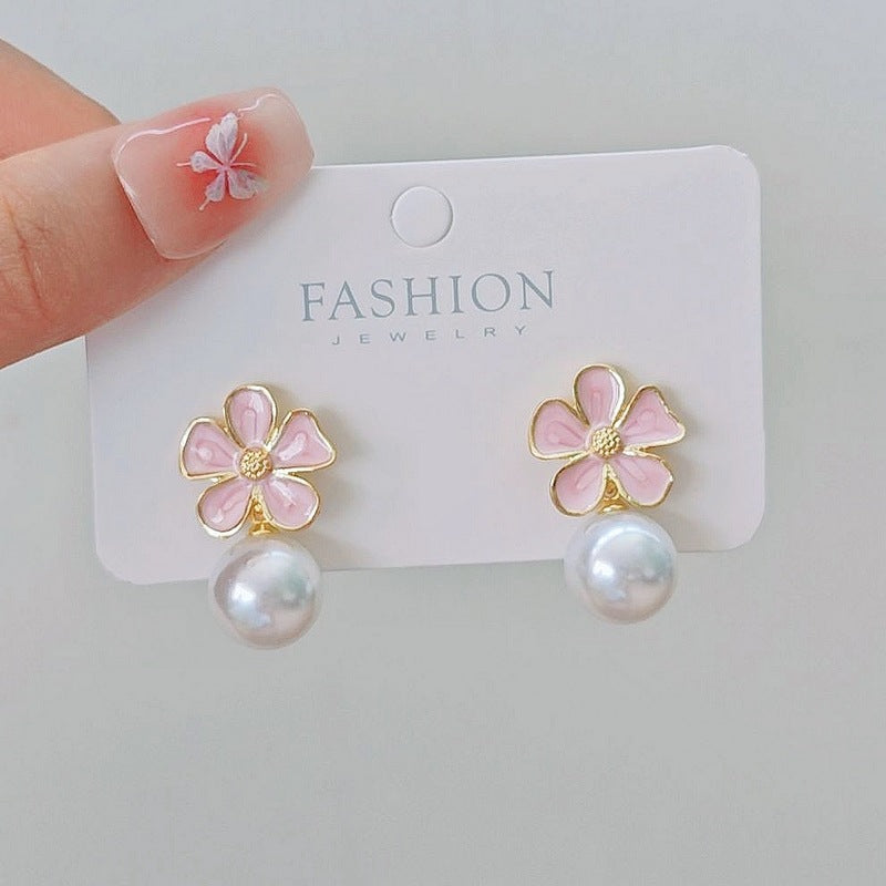 Fresh Simple Flower Light Luxury Fashion Earrings