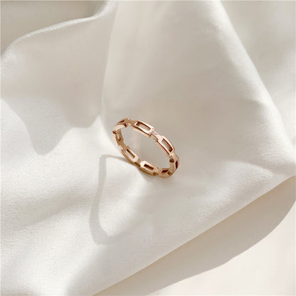 Simple Personality Modern White Shell Fritillary Diamond Rings