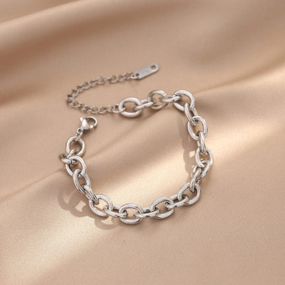 Women's Luxury Fashion Design Smooth Shiny Titanium Steel Wind Bracelets