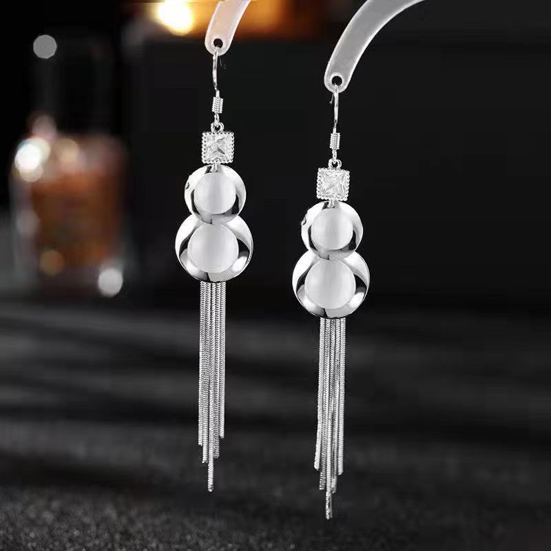 Temperament Sier Series Long Fringe Fashionable Classy Ear Earrings