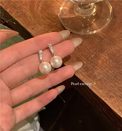 High Sense Niche Imitation Pearl Simple Full Earrings