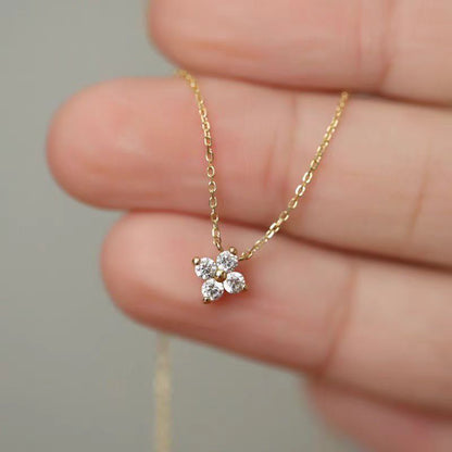 Women's Lucky Four-leaf Clover Small Clavicle Chain Light Luxury Necklaces