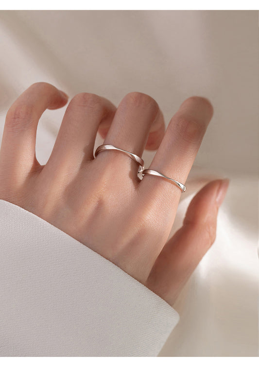 Women's & Men's Mobius Couple Niche Self-discipline Design Fashion Rings