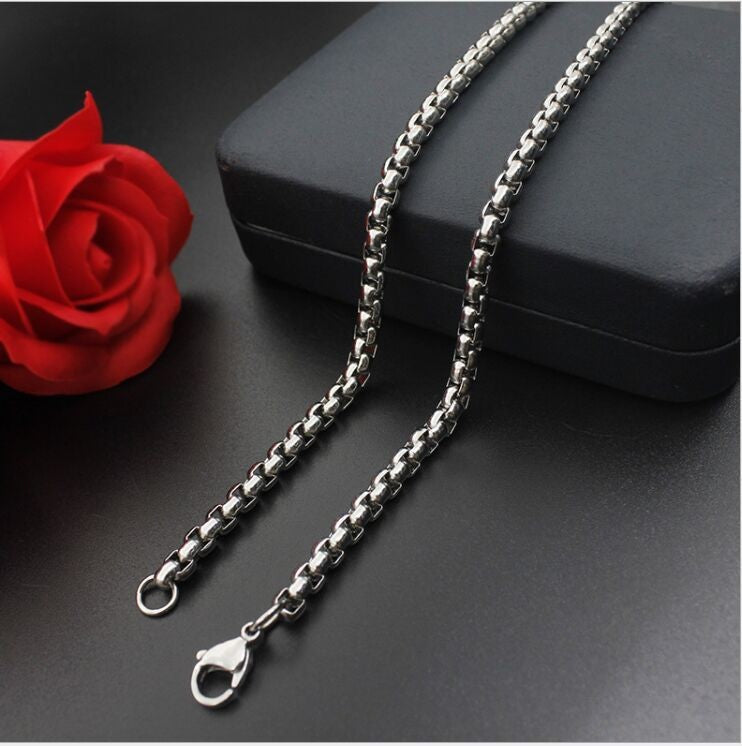 Women's & Men's Long Light Luxury Minority Design Accessories Necklaces