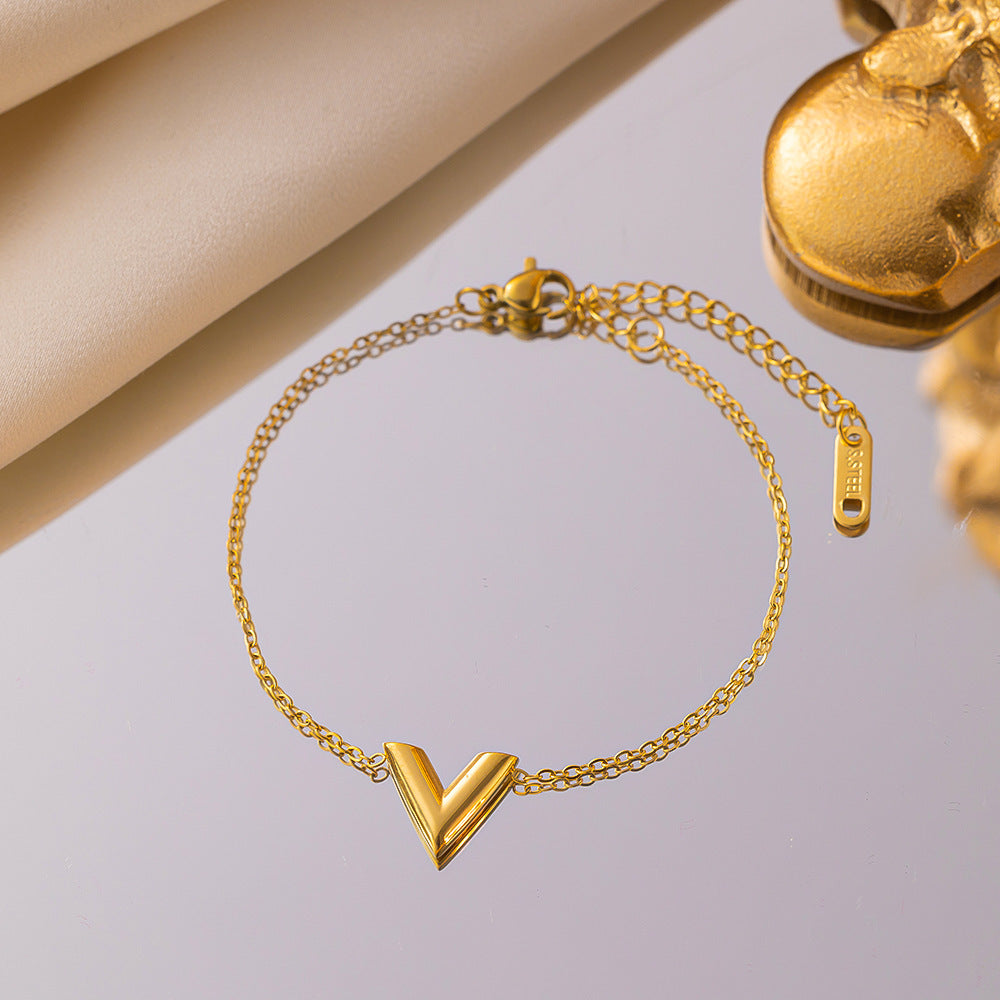 Titanium Steel No Fading Simple Gold Special Necklaces
