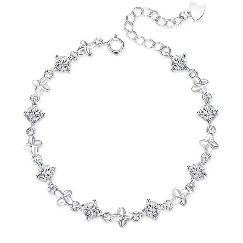 Clover Light Luxury Exquisite Birthday Gift Bracelets