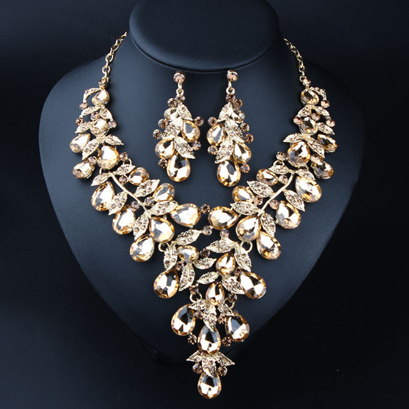 Women's Jewelry Exaggerated Personalized Rhinestone Big Suit Necklaces