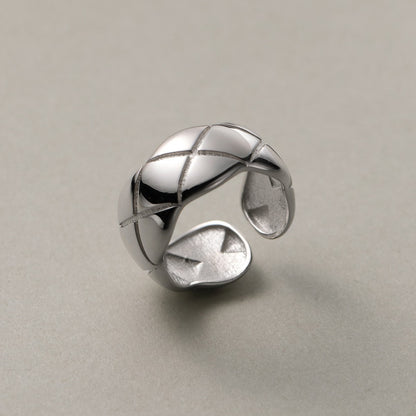 Diamond Plaid Twist Graceful Open Sense Rings