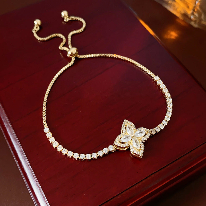 Women's High-grade Light Luxury Zircon Flower Fashion Chinese Valentine's Bracelets