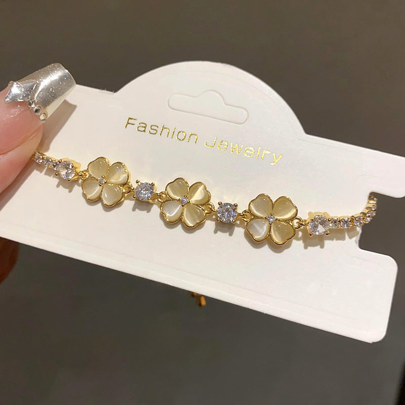 Affordable Luxury Style Zircon Flower Water Bracelets