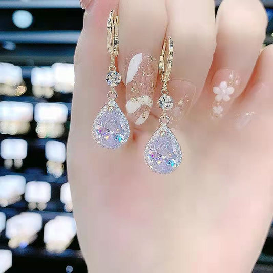 Shiny Water Drop Splendid Crystal Eardrop Earrings