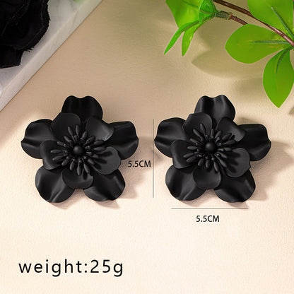 Women's Korean Elegant Fashionable Fresh Flower Temperament Earrings