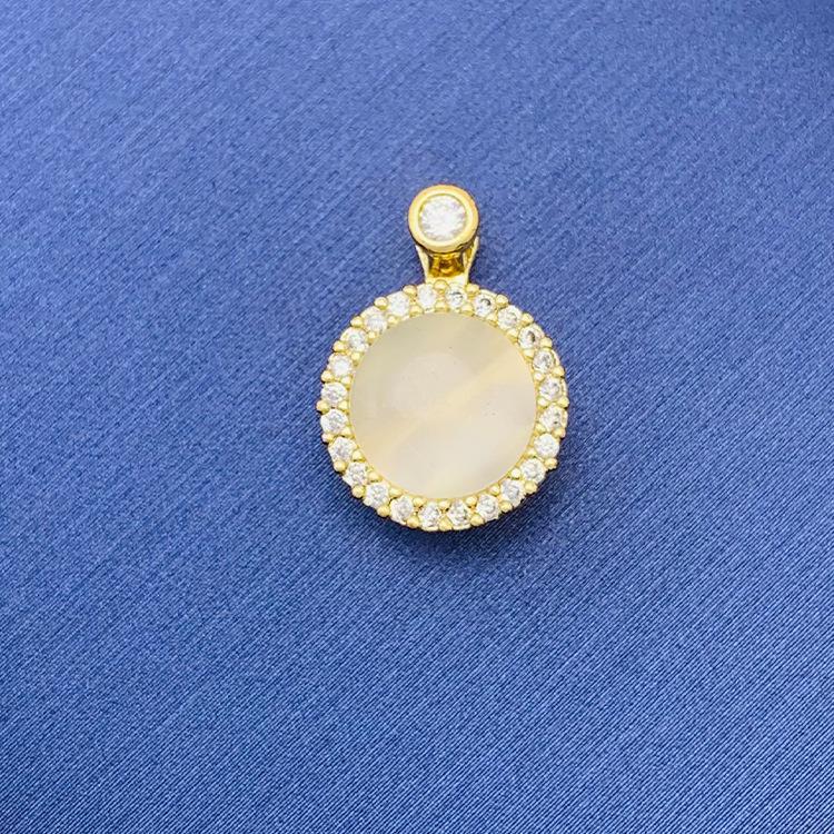 Rotating Clover Simple Hundred Source Ornament Pendants