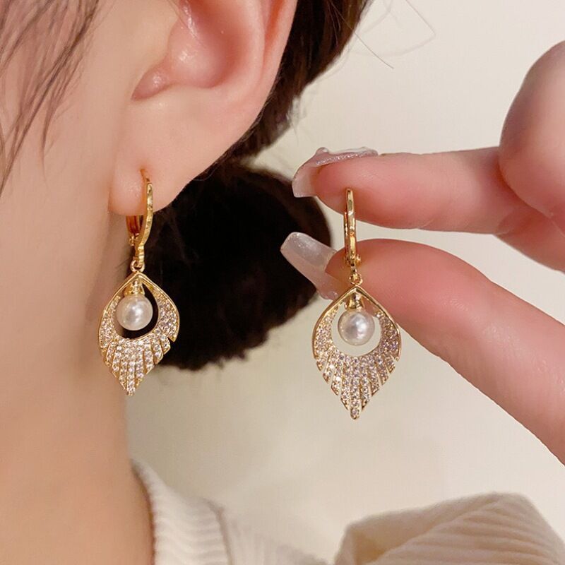 Women's Sier Needle Geometric Pearl Fashion Tassel Earrings