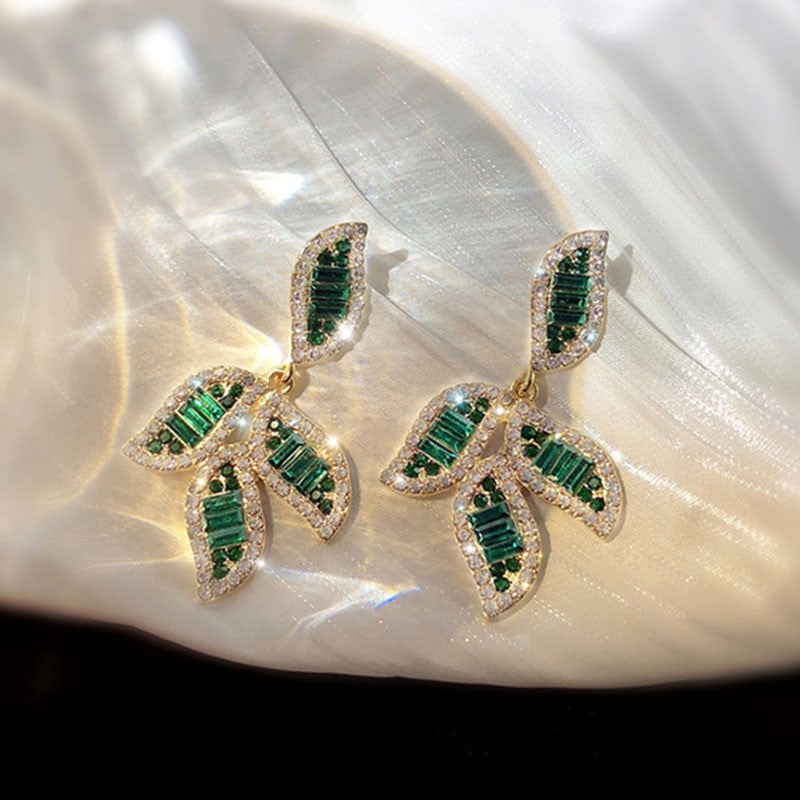 Green Fresh Light Luxury High-grade Fashionable Earrings