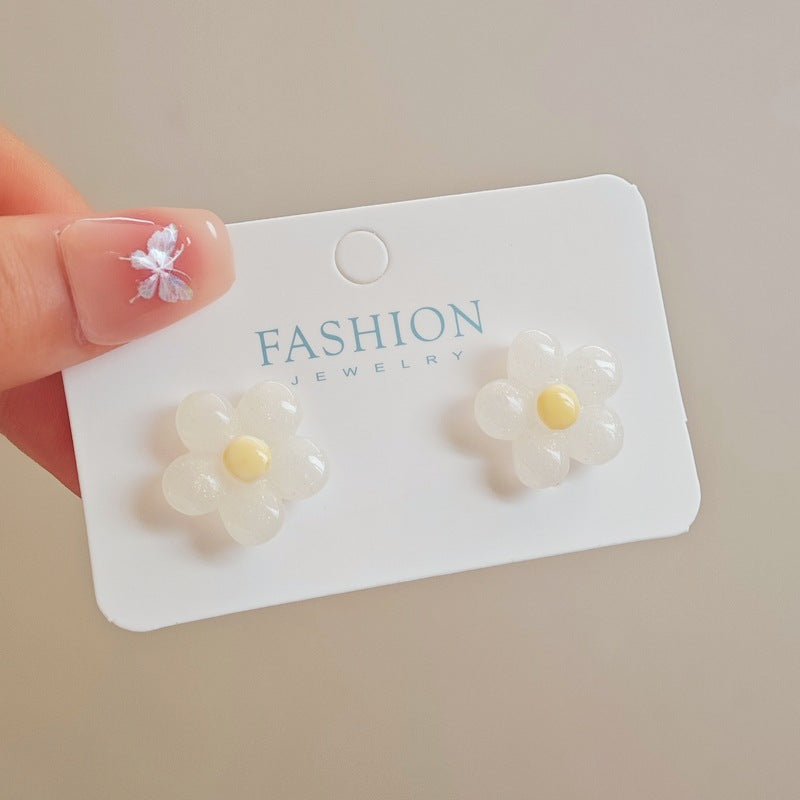 Fresh Simple Flower Light Luxury Fashion Earrings