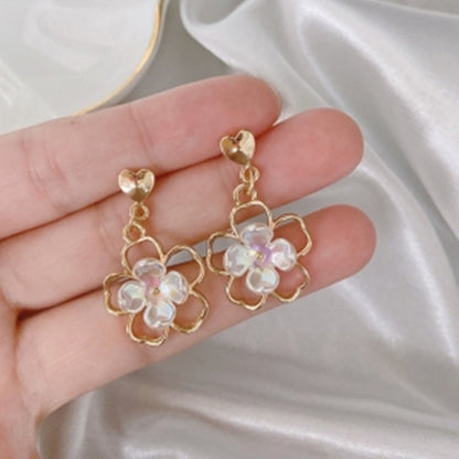 Fresh Simple Flower Light Luxury Fashion Earrings