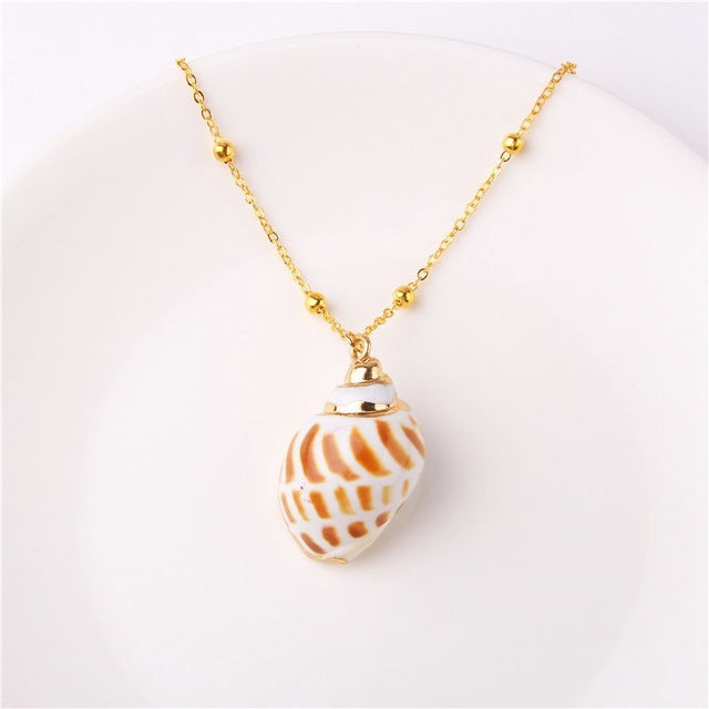 Women's & Men's Style Natural Shell Gold-plated Edge Alloy Necklaces