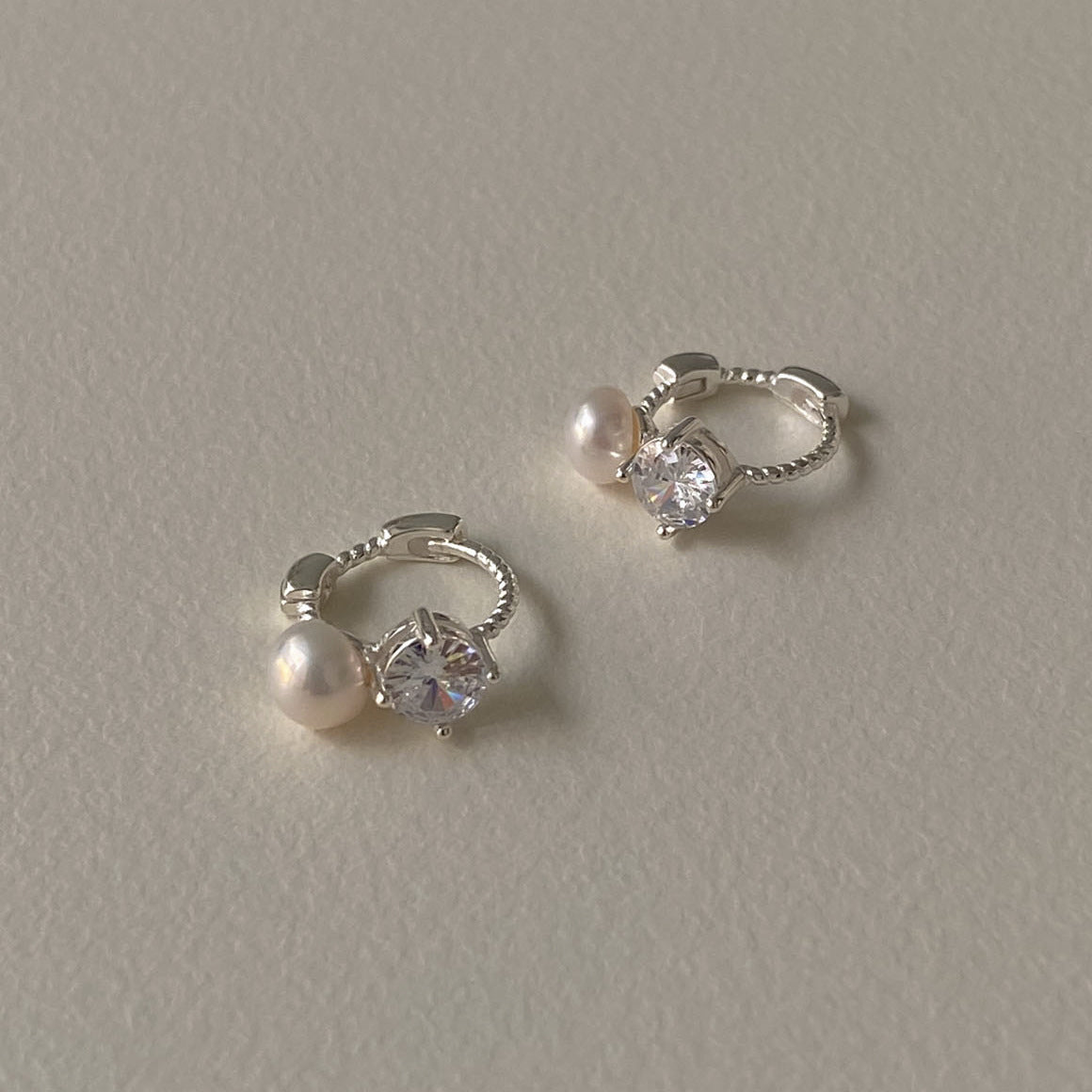 Korean Style Sterling Sier Zircon Pearl Ear Earrings