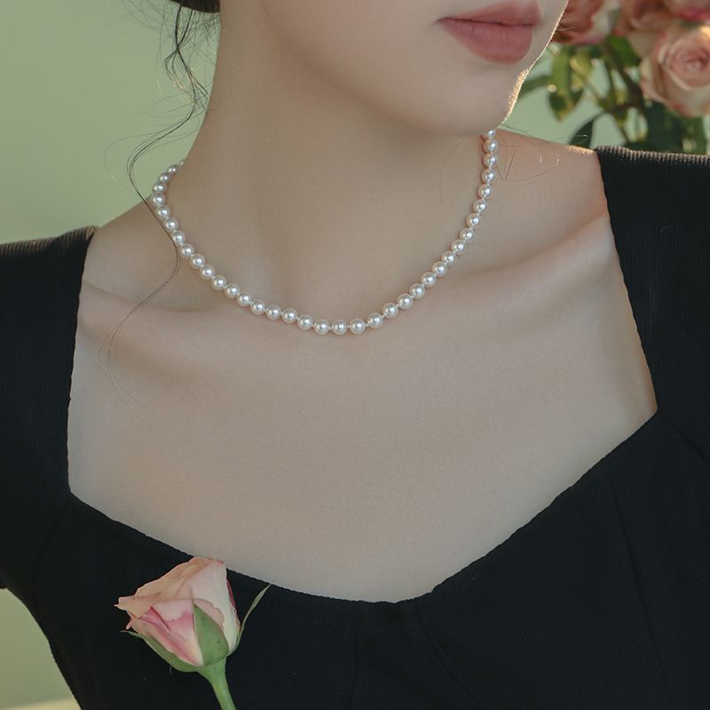 Women's Strong Light Pearl Twin Affordable Luxury Fashion Niche Necklaces