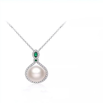 Women's Elegant High Sense Fresh Water Neck Necklaces