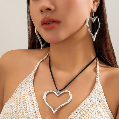 Drawable Wax Line Heart-shaped Simple Metal Necklaces