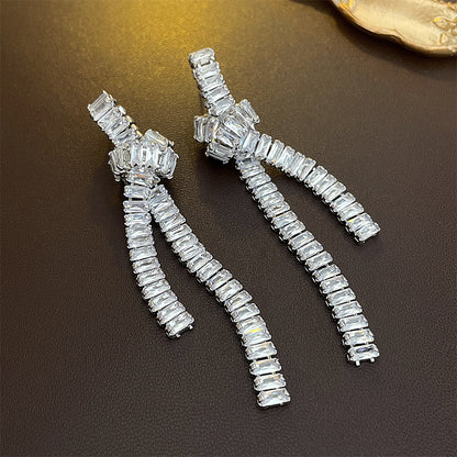 Sier Needle Metal Tassel Female Exaggerated Earrings