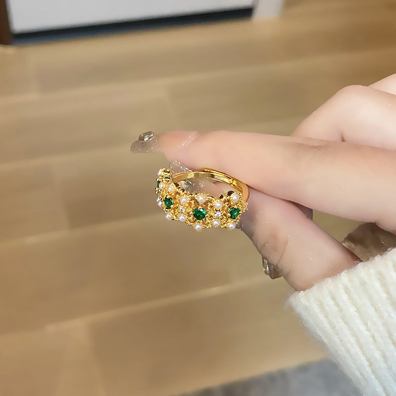 Women's Inlaid Colored Gems Open Retro Simple Temperamental Index Rings