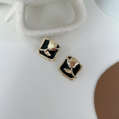 Women's Geometry Pattern Versatile Design Irregular Classic Earrings