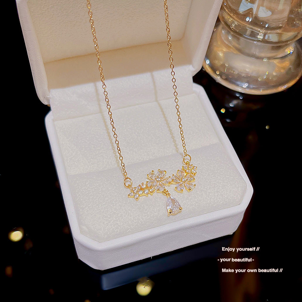 Women's Zircon Petal Water Drop Summer Exquisite Necklaces