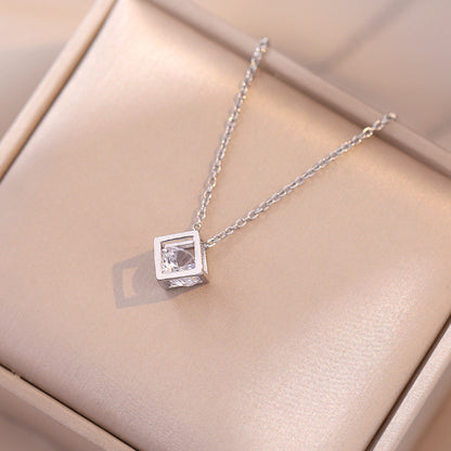 Women's Niche Design Style Fashionable Simple Dignified Necklaces