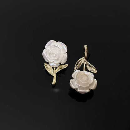 Fresh Simple Flower Light Luxury Fashion Earrings