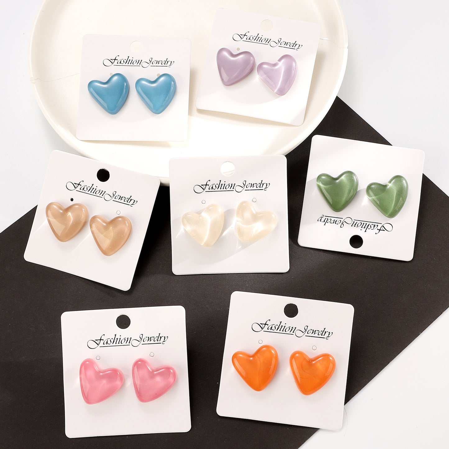 Women's Exquisite Love Heart Simple High-grade Ear Earrings