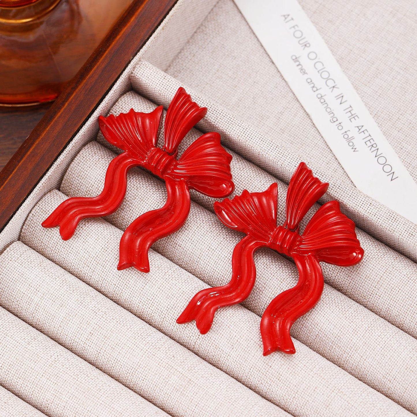 Women's Temperament Style Red Bow High-grade Design Earrings