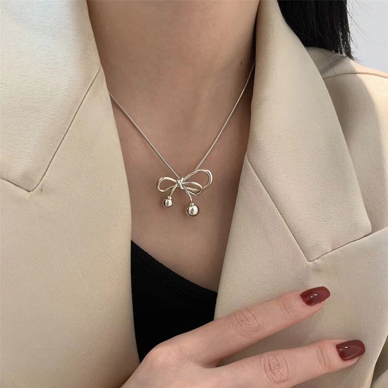 Women's Chain For Niche Design Light Luxury Graceful Necklaces