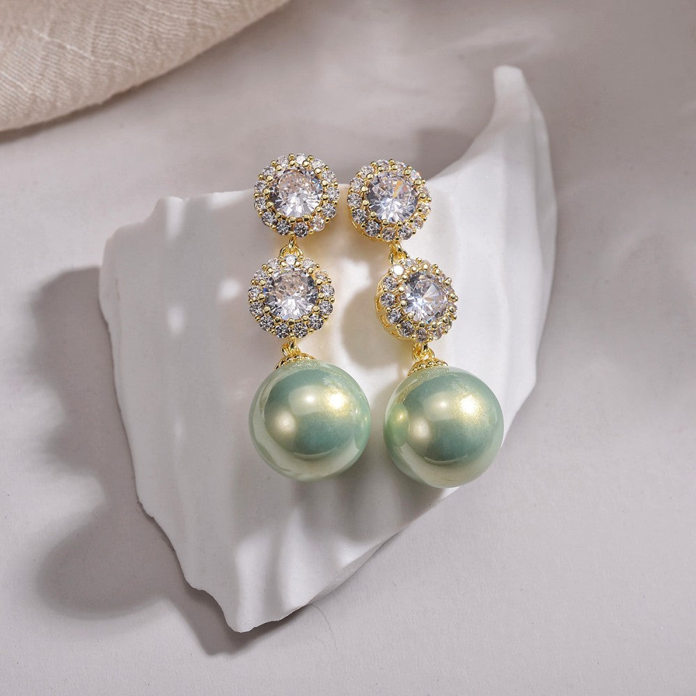 Large Zircon Pearl Group Design Ear Clip Earrings