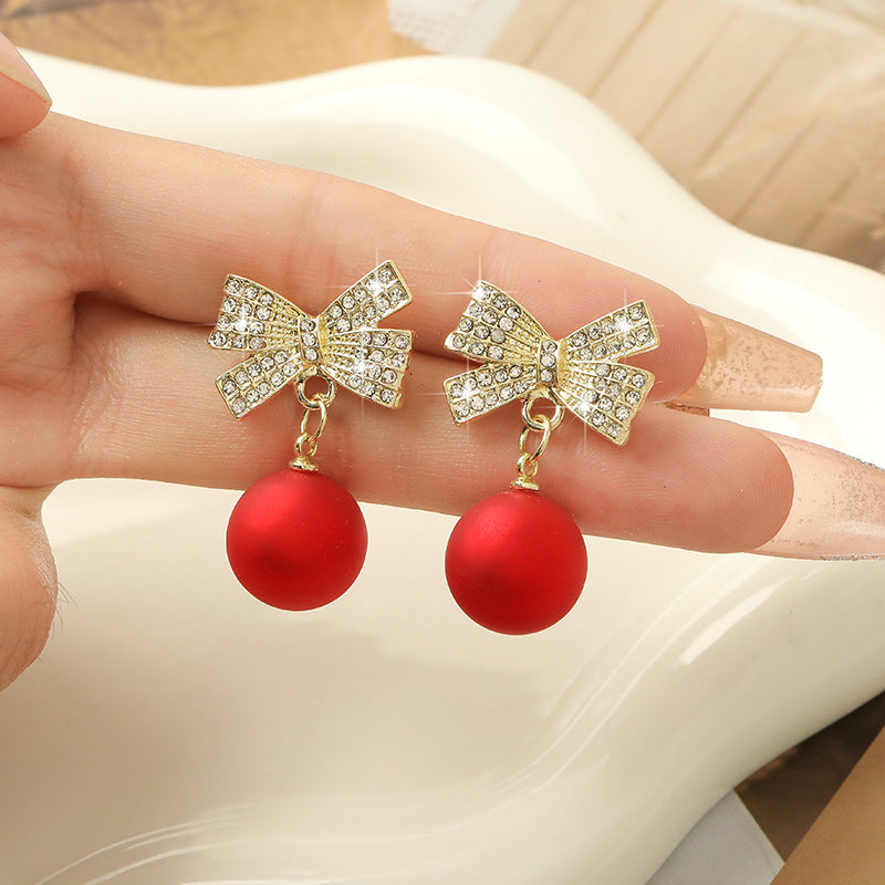 Needle Red Pearl Diamond Niche Design Earrings