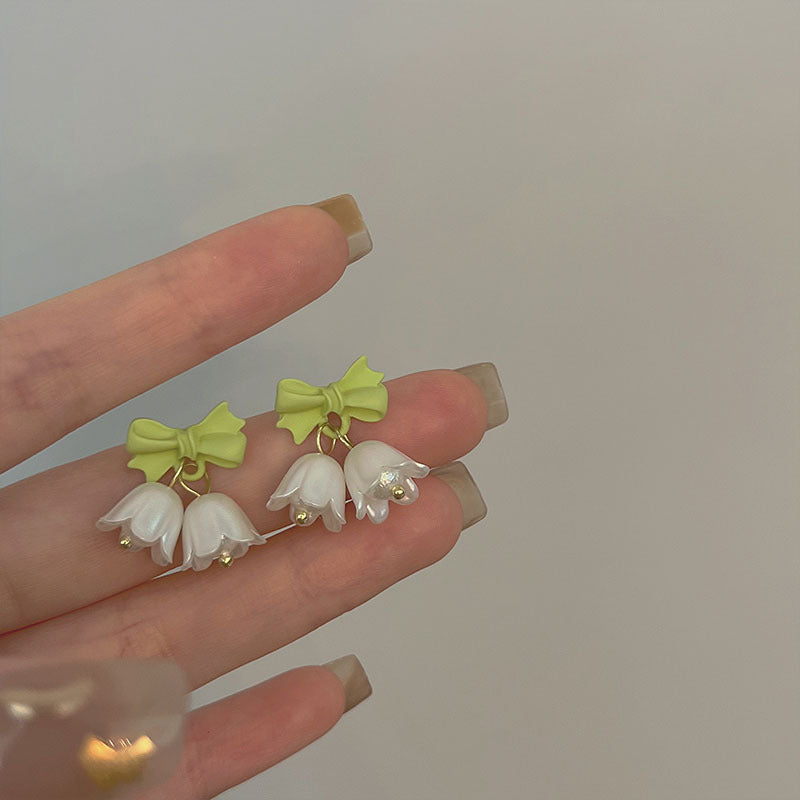 Asymmetric Rabbit Flower Mori Creative Design Earrings