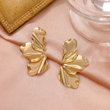 Women's Golden Flower Simple Elegant Matte Irregular Earrings
