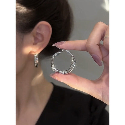High-grade Metal Pin Simple Trend Design Earrings