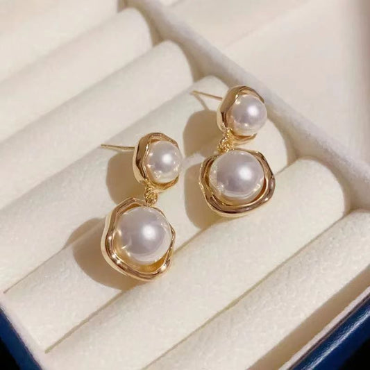 Graceful Metal Pearl Personalized Cold Style Fashion Earrings