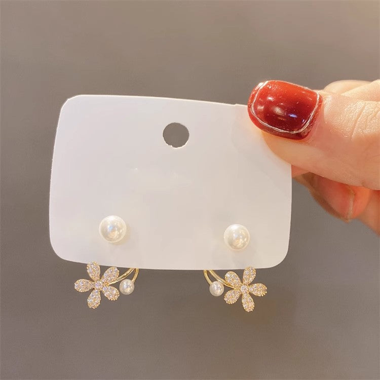 Fresh Simple Flower Light Luxury Fashion Earrings