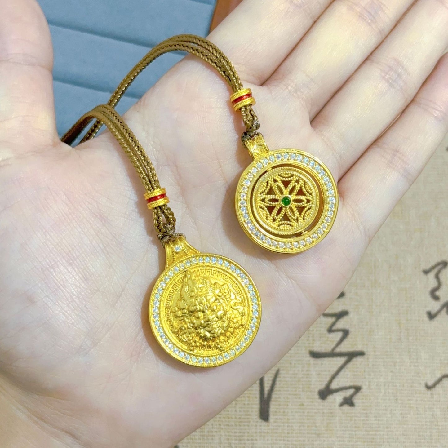 Style Alluvial Gold Gourd Sweater Chain Pendants